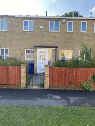 3 Bedroom Terrace, Andover Close, Bicester