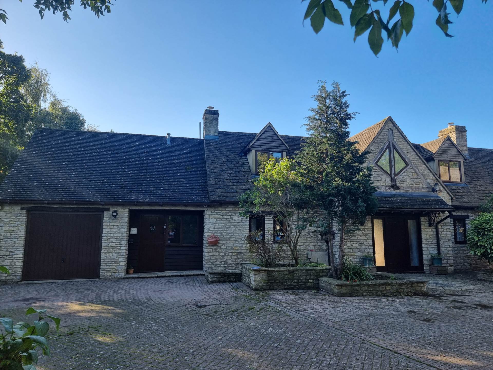 Northampton Road, Weston On The Green, Image 1
