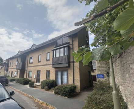 1 Bedroom Flat, Dove Court, Old Place Yard, Bicester