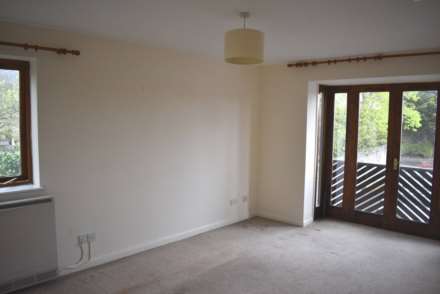 Dove Court, Old Place Yard, Bicester, Image 3