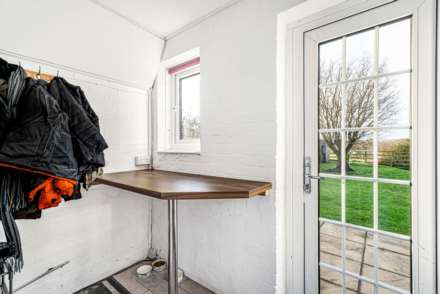 Rosehill Crescent, Buckingham, Image 4