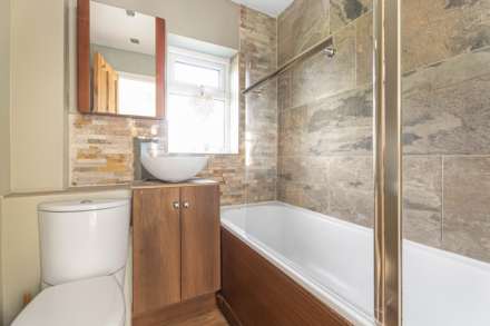 Rosehill Crescent, Buckingham, Image 7