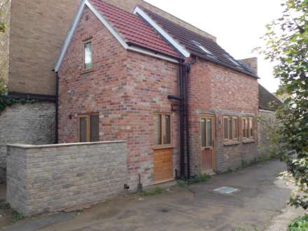 1 Bedroom Cottage, Cherry`s Yard, Backway Road