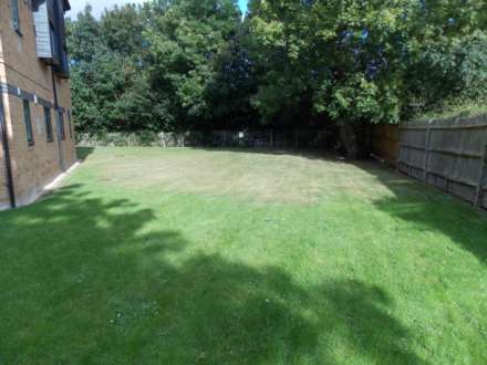 Heron Drive, Bicester, Image 9