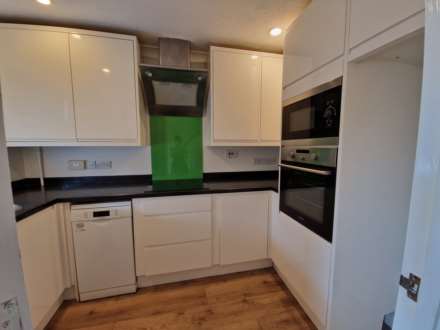 LET AGREED - SIMILAR REQUIRED IN Lytchett Matravers 2 Bed House, Image 7