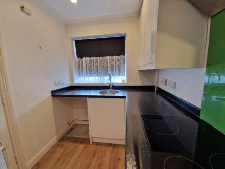 LET AGREED - SIMILAR REQUIRED IN Lytchett Matravers 2 Bed House, Image 8