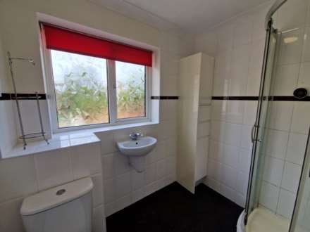 LET AGREED - SIMILAR REQUIRED IN Lytchett Matravers 2 Bed House, Image 9