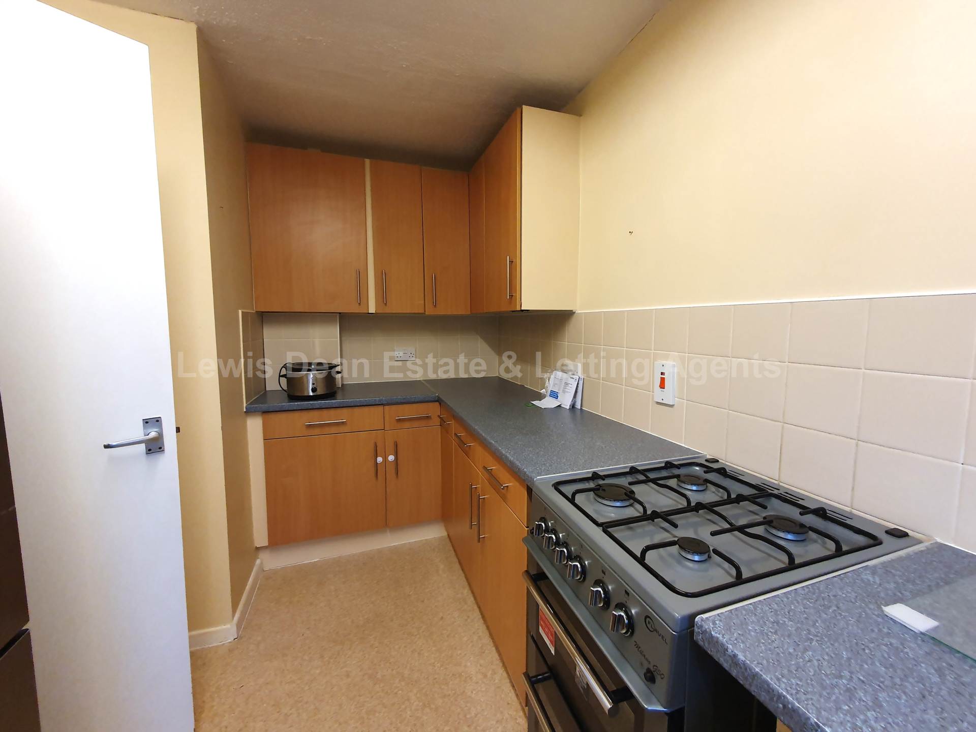 PET FRIENDLY - Hamworthy, Poole, Dorset., Image 6