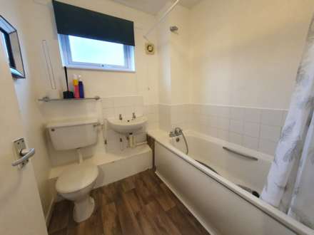 PET FRIENDLY - Hamworthy, Poole, Dorset., Image 2