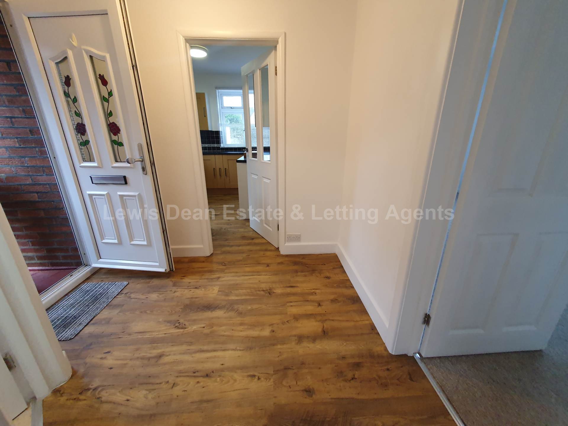 DETACHED BUNGALOW, Image 3