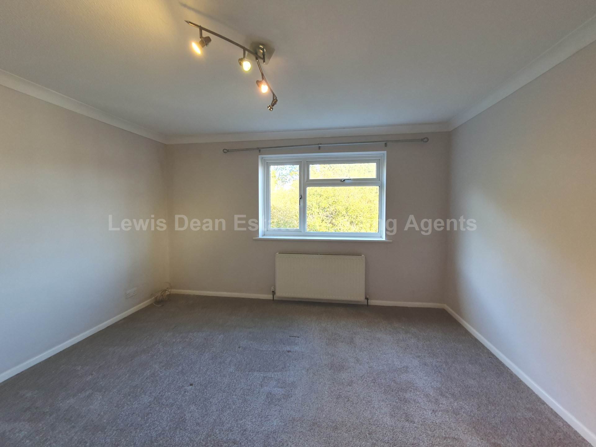 Hamworthy - One Bedroom House, Image 9