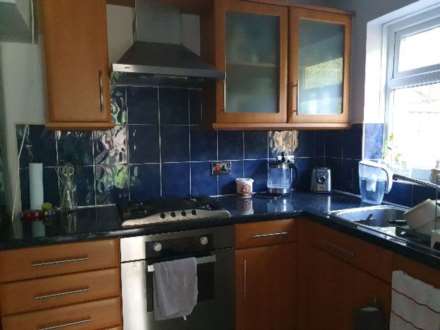 LET AGREED - SIMILAR REQUIRED - Hamworthy - One Bedroom House, Image 5