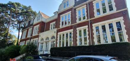 Chinegate Manor, Bournemouth, Dorset., Image 12