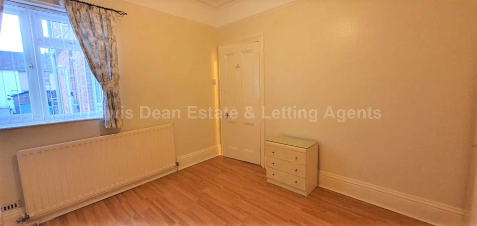 Blandford Road, Hamworthy, Poole, Image 5