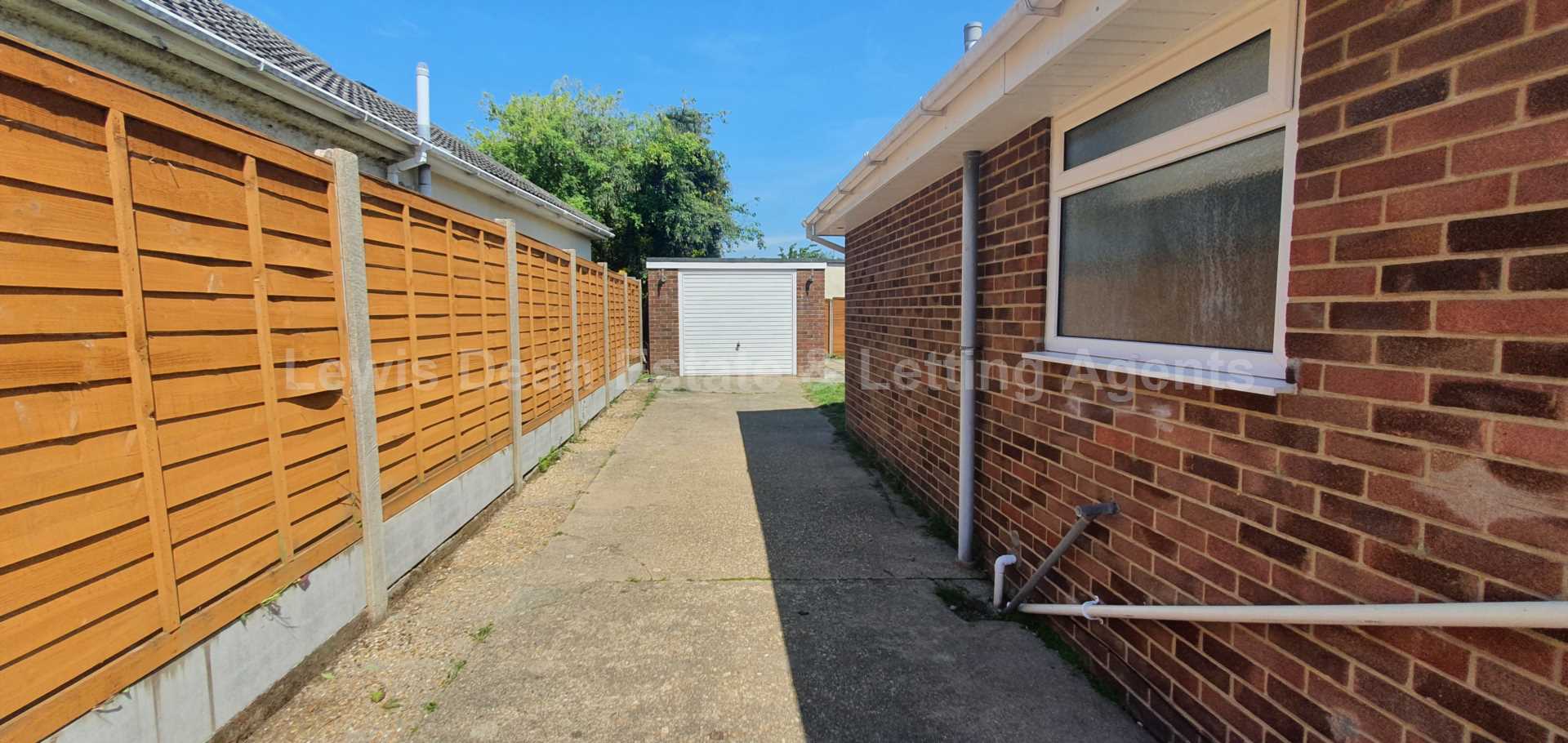 LET AGREED - SIMILAR REQUIRED IN Hamworthy Bungalow, Image 5
