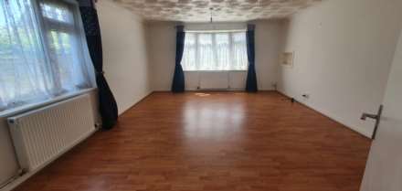 LET AGREED - SIMILAR REQUIRED IN Hamworthy Bungalow, Image 2