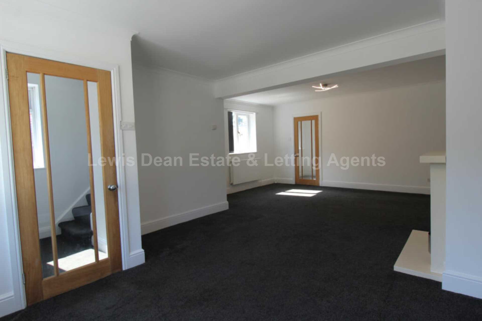 Holton Heath - LET AGREED - SMILAR REQUIRED, Image 4