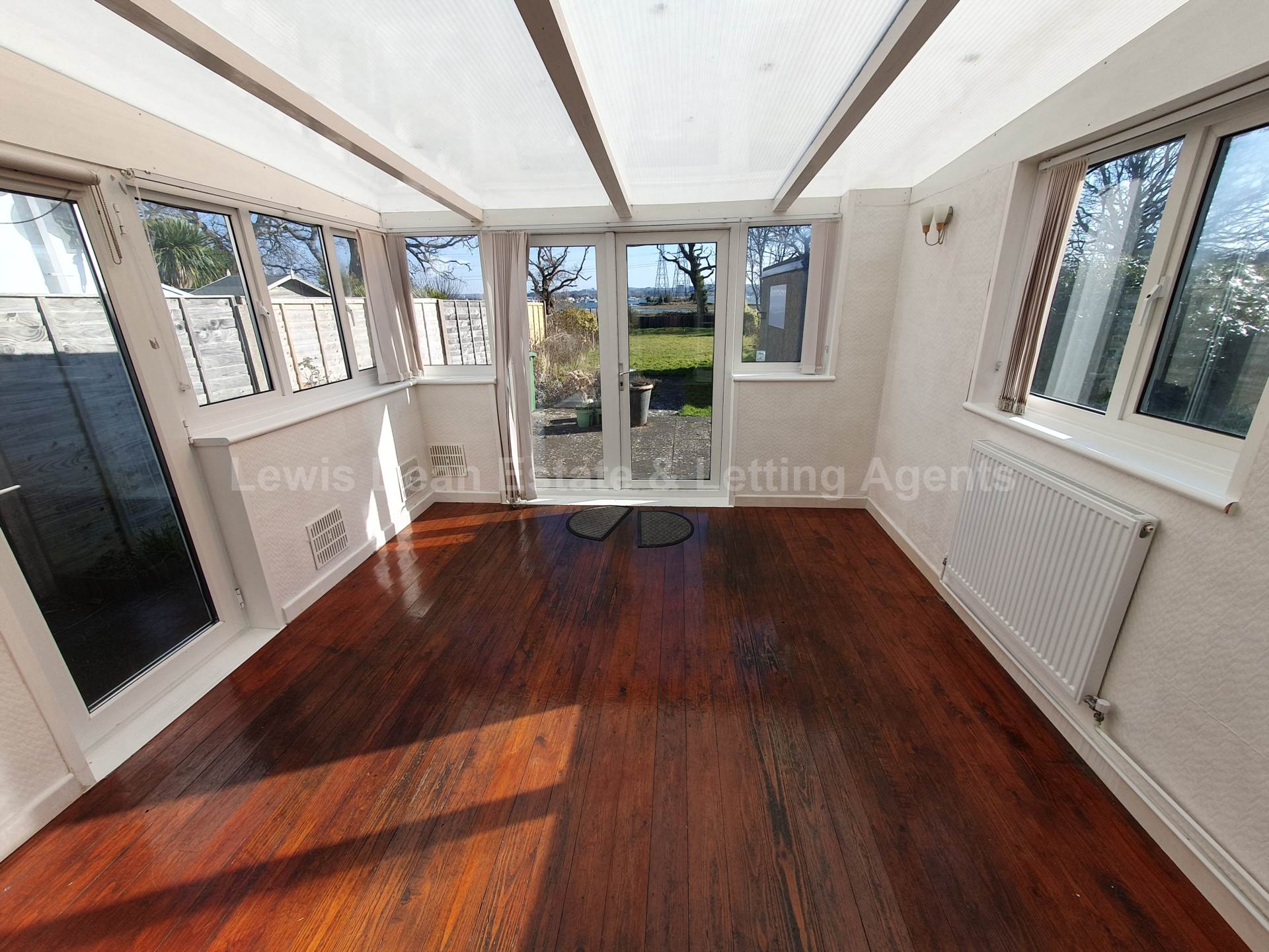 BUNGALOW WITH SEA VIEWS - Woodlands Avenue, Hamworthy, Poole, Image 10