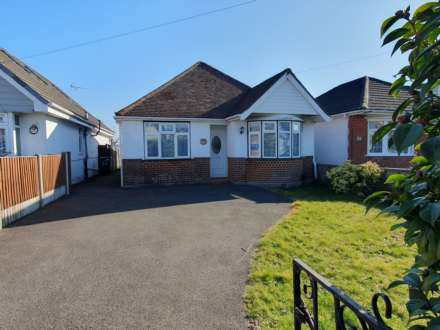 BUNGALOW WITH SEA VIEWS - Woodlands Avenue, Hamworthy, Poole, Image 3