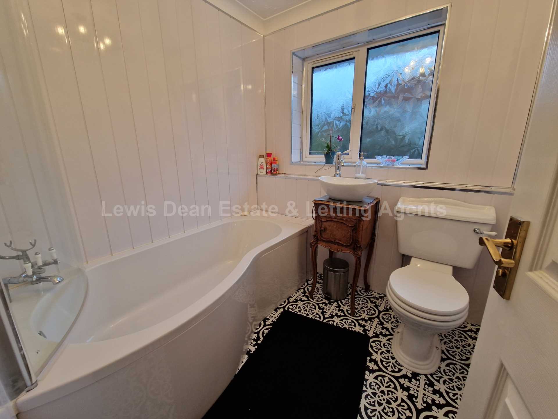 LET AGREED - Lytchett Matravers, SIMILAR REQUIRED, Image 12