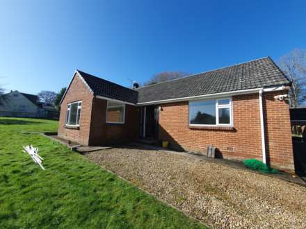 4 Bedroom Detached Bungalow, Lytchett Matravers, Poole, Dorset