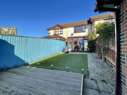 Fosters Spring, Lytchett Matravers, Image 12