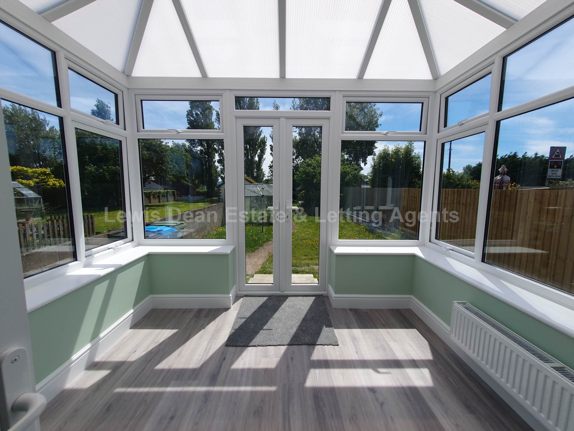 Hamworthy Park Bungalow, Image 10