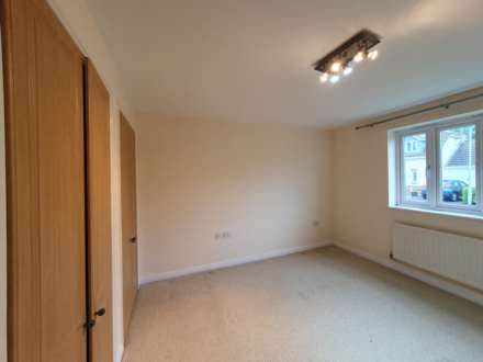 Close to Cobbs Quay - Family Home, Image 14
