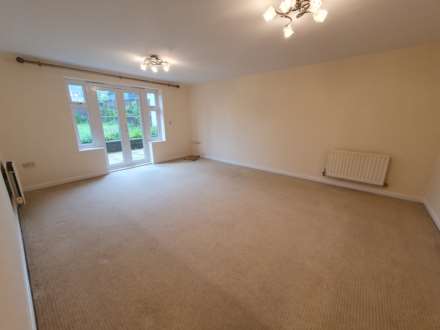 Close to Cobbs Quay - Family Home, Image 5