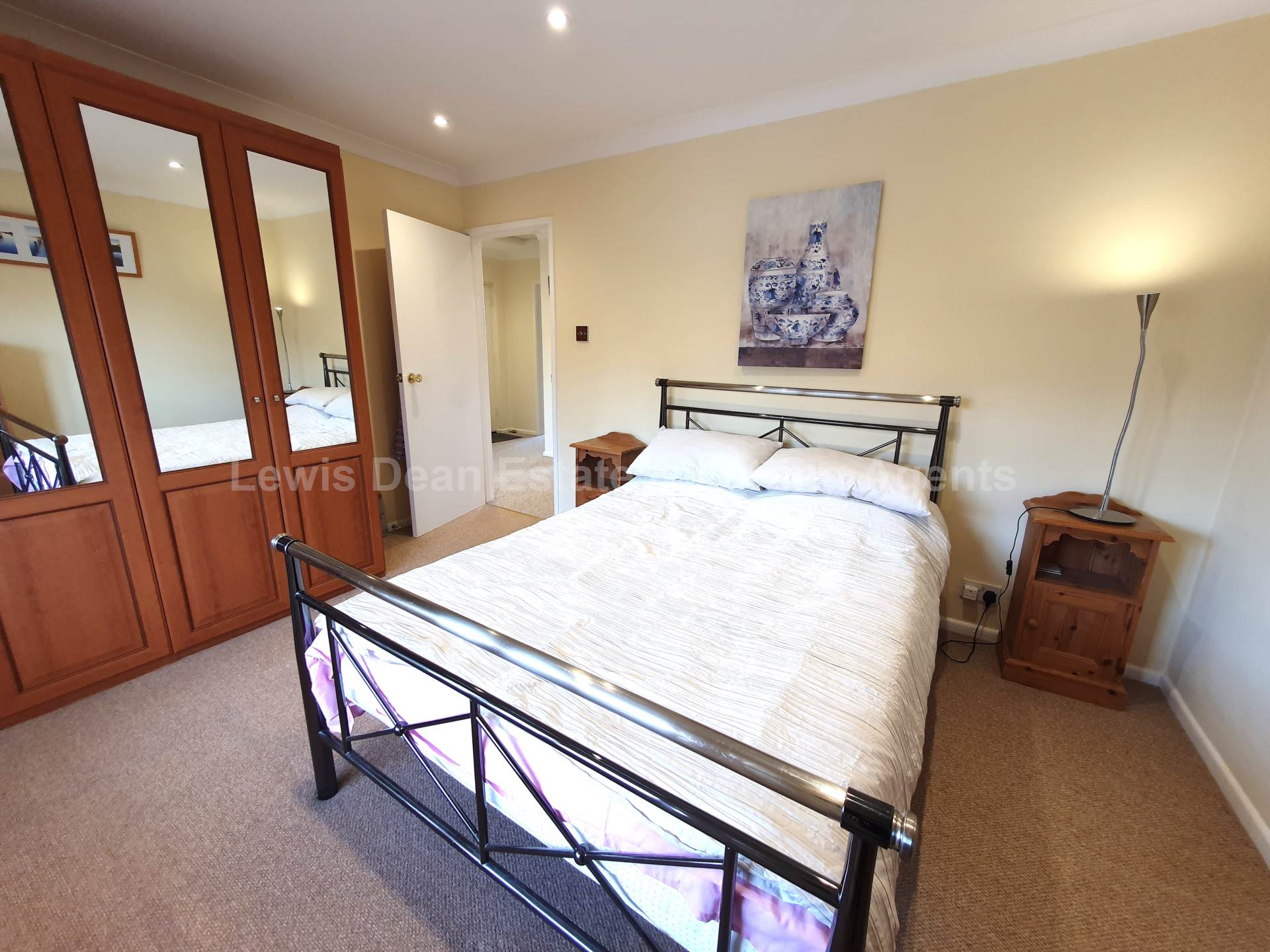 Lytchett Matravers Two Bedroom Flat with Garage, Image 1
