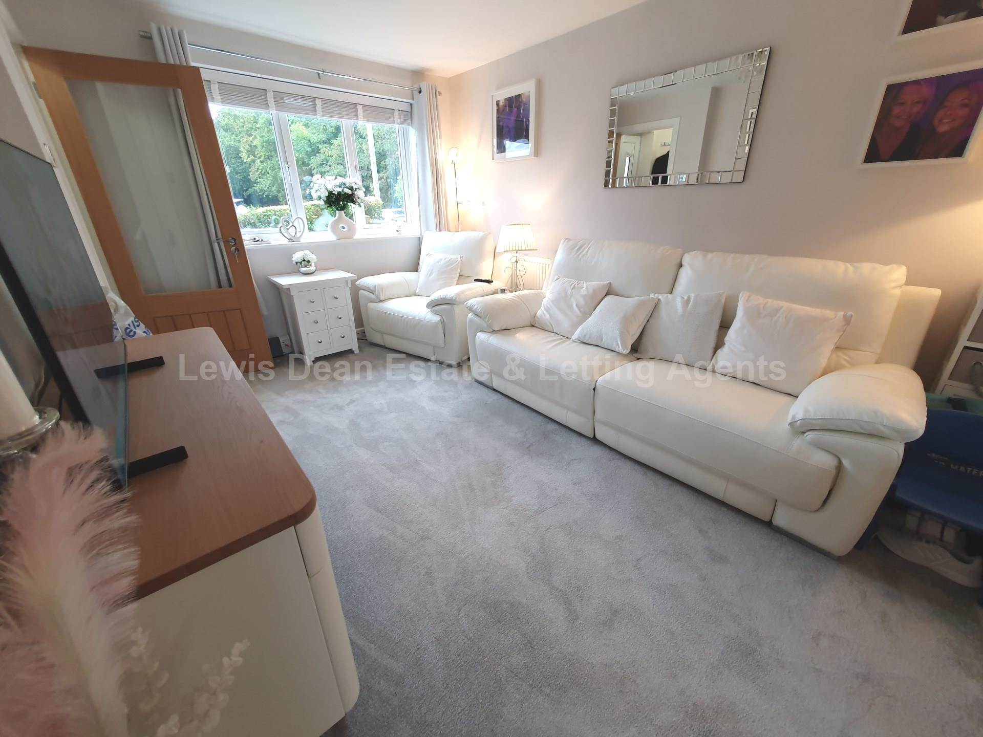 Upton, Poole, Dorset., Image 2