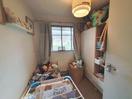 Two Bedroom Ground Floor Flat - Creekmoor, Image 7