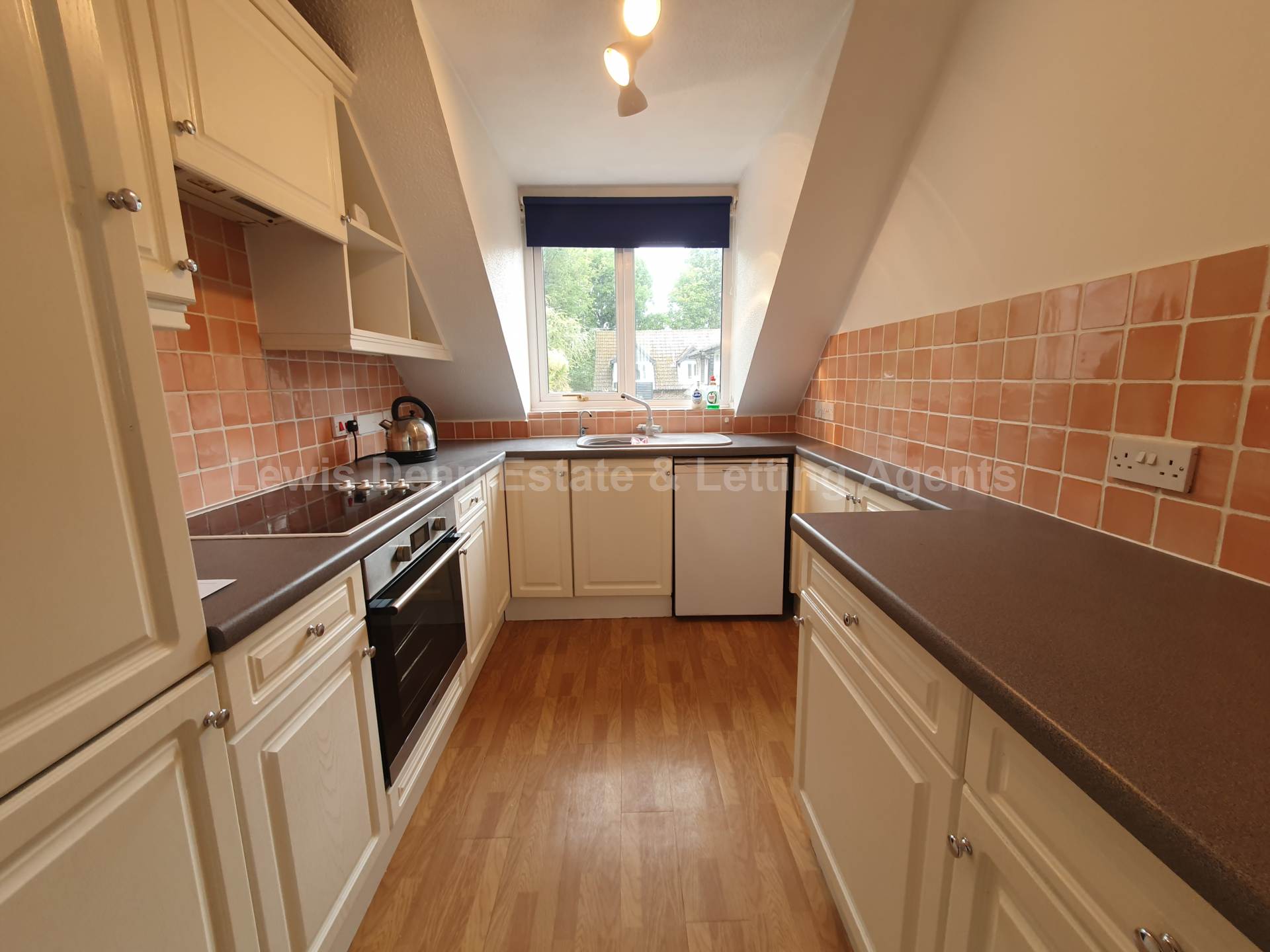 Lytchett Matravers, Poole, Dorset, Image 2