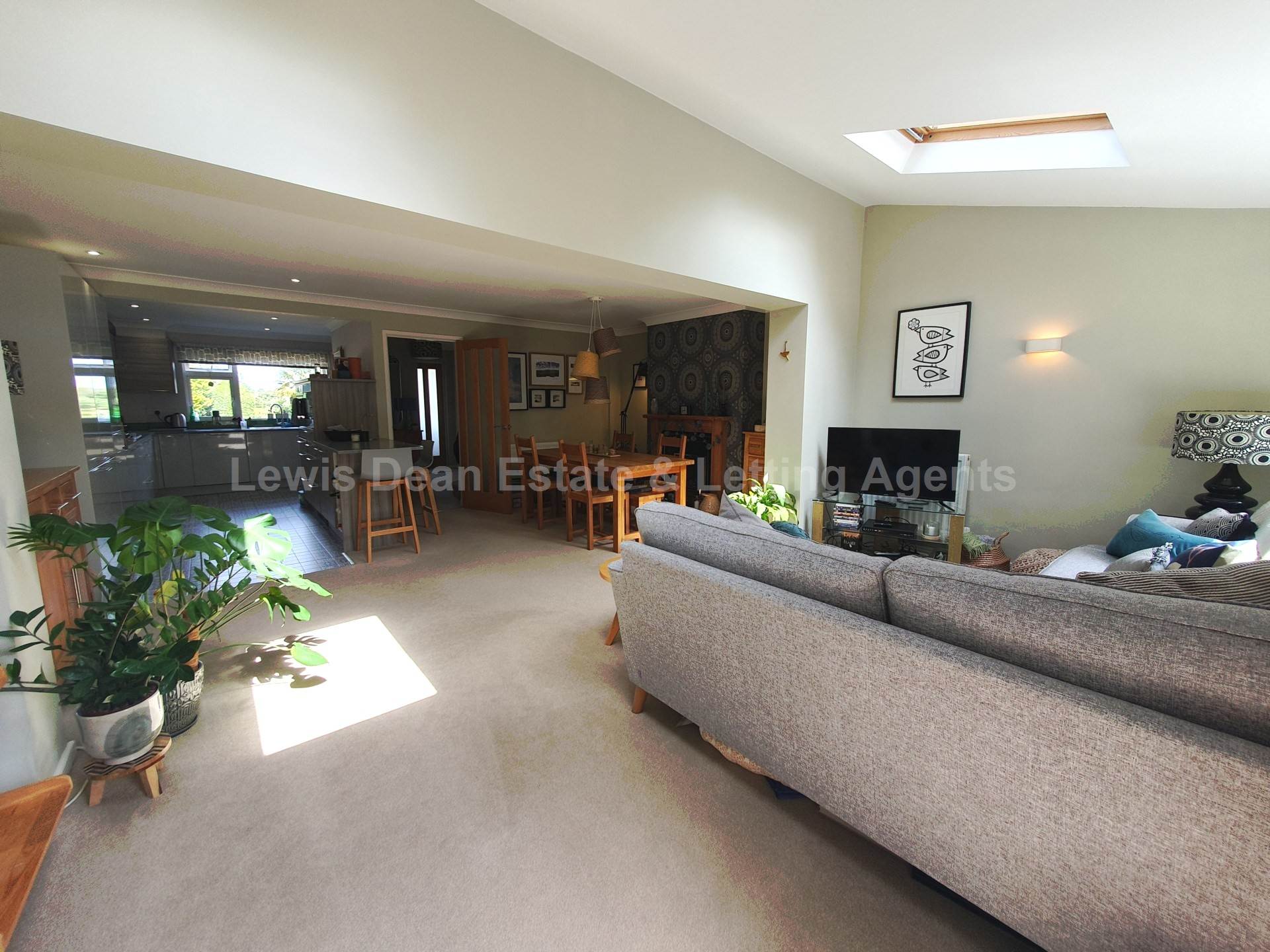 Wareham - Three bedroom House To Let, Image 2