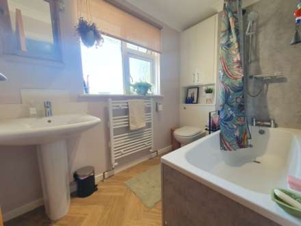 Wareham - Three bedroom House To Let, Image 9