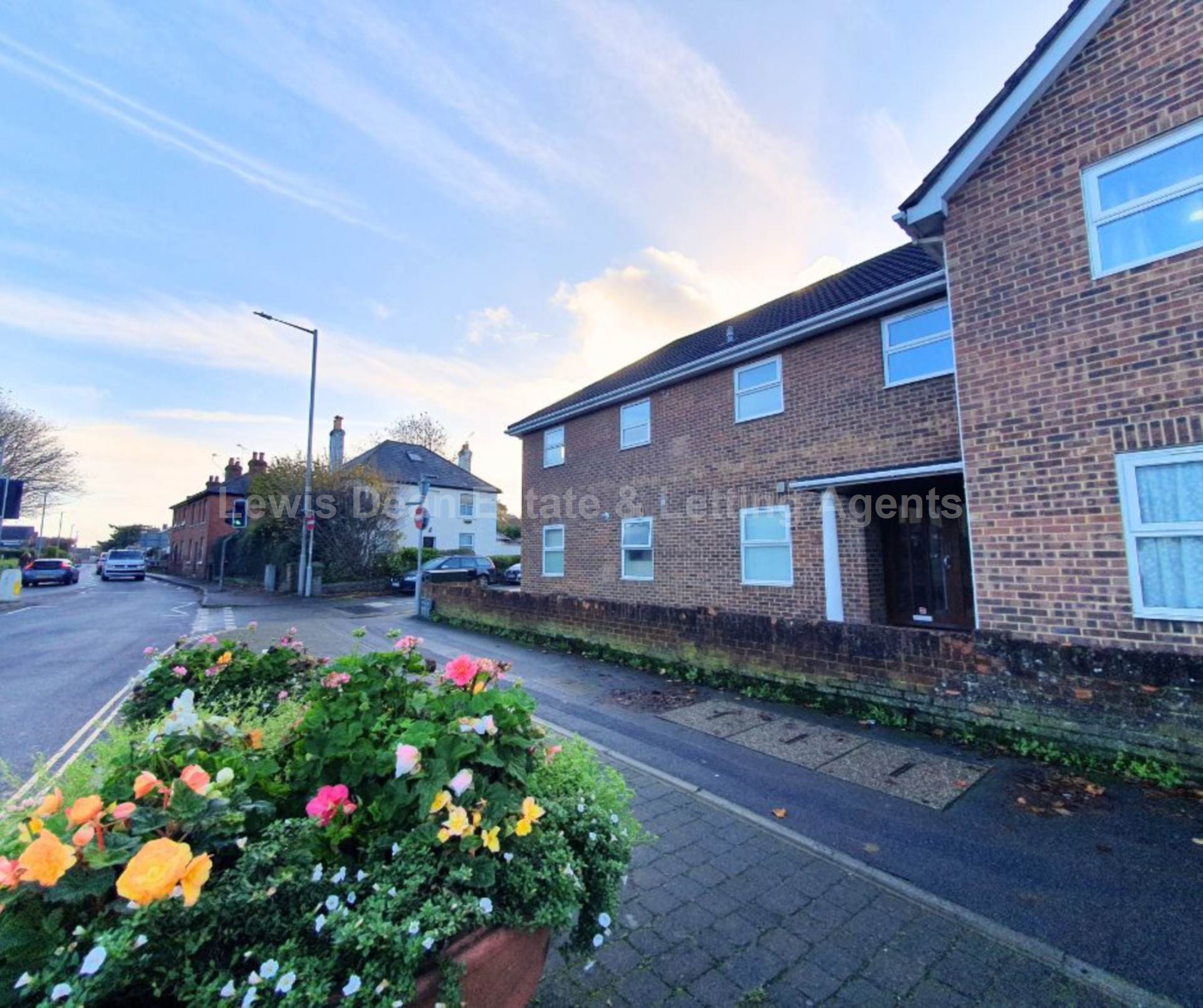 Leigh Road, Wimborne, Image 1