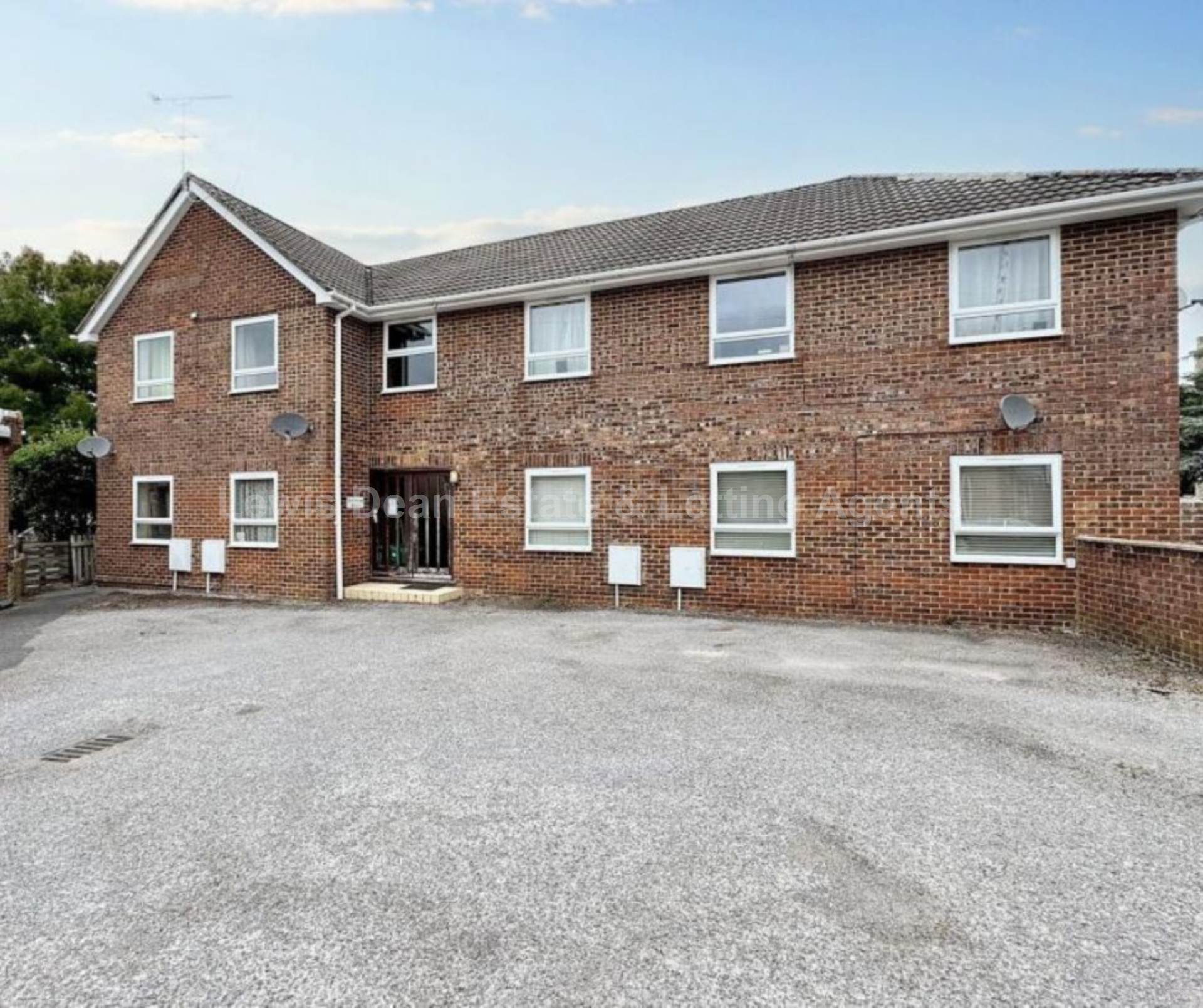 Leigh Road, Wimborne, Image 2