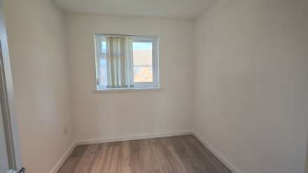 Littlemead Close, Creekmoor, Poole, Dorset, Image 5