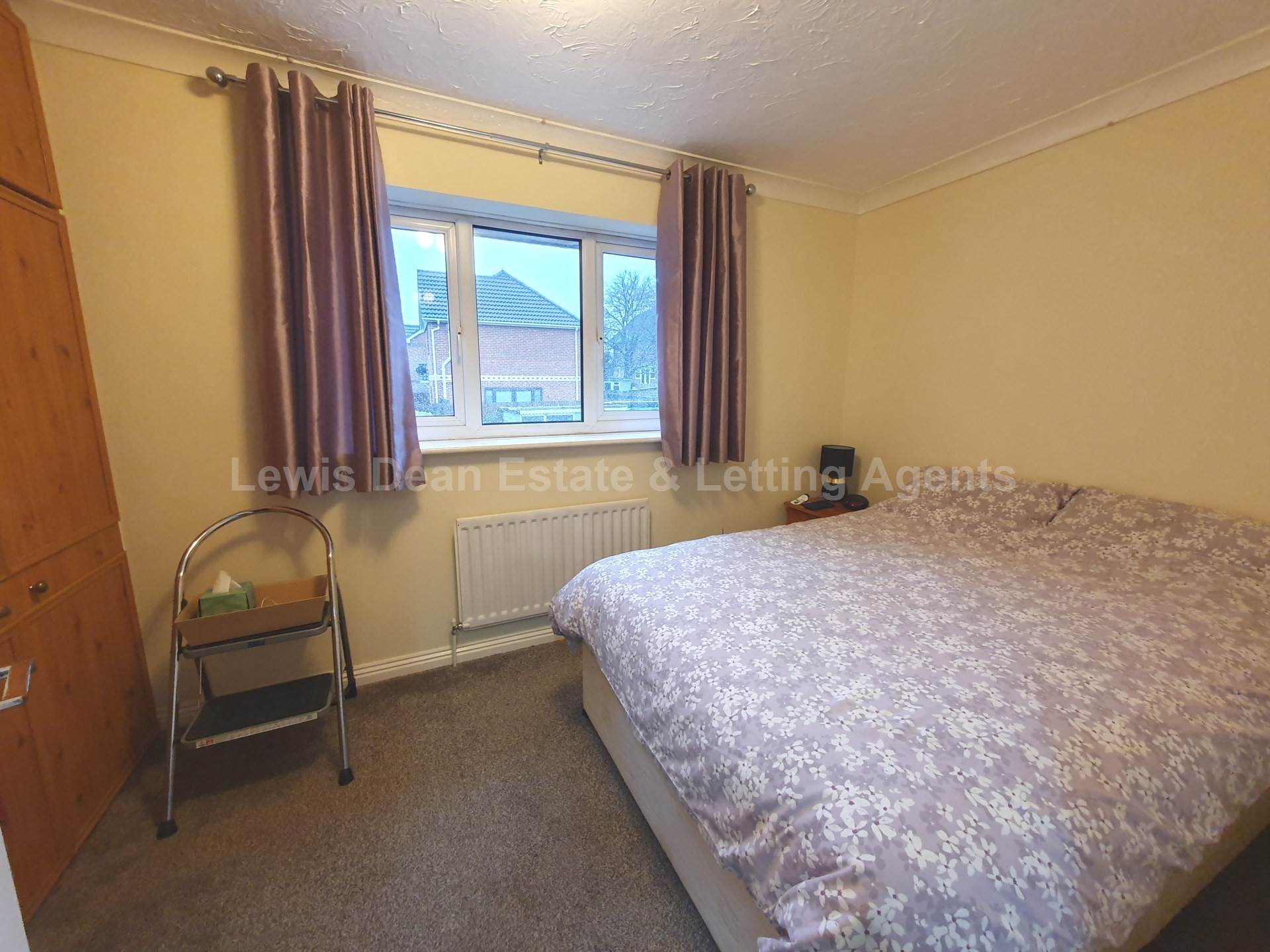 Stirrup Close, Upton, Image 6