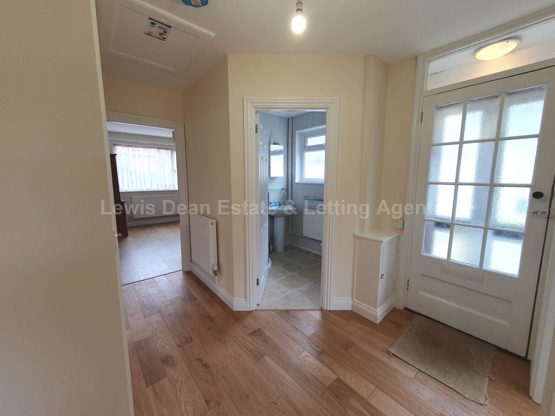 LET AGREED - SIMILAR REQUIRED, Image 3