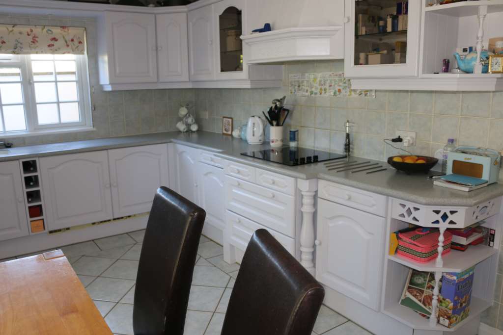 coming soon A DETACHED 2008 SQ FT HOME THAT OFFERS SO MUCH SPACE