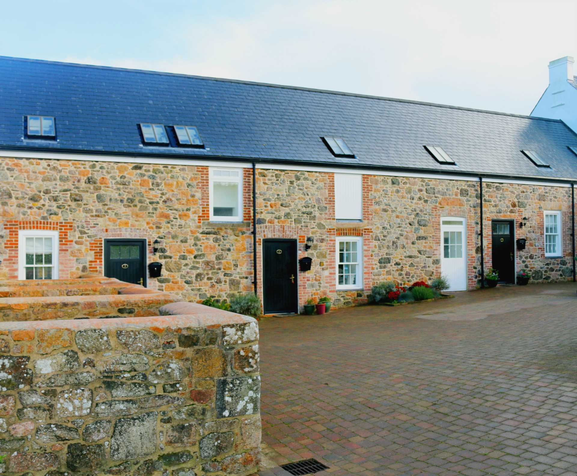 Rental - 1 & 2 bedroom non qualified rural cottages ALL LET NOW, Image 1