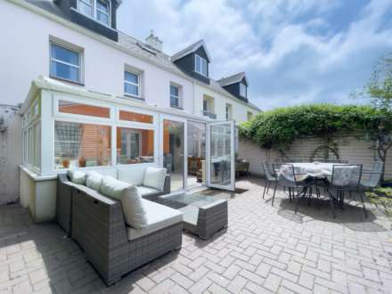 3 DOUBLE BEDROOMS 2 BATHROOM IN THE VILLAGE OF ST OUEN, scope to stamp your own mark, Image 7