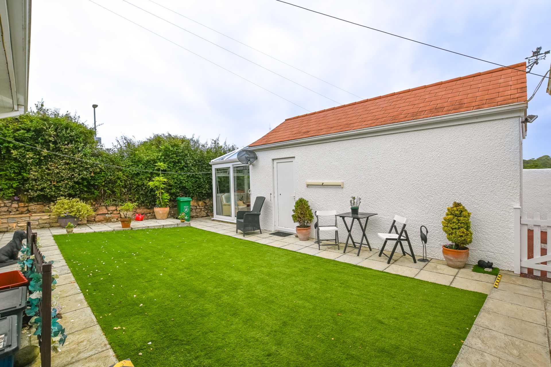 Le Mont Nicolle, St Brelade 3 DOUBLE BEDROOMS OR 2 WITH HOME OFFICE, 2 BATHROOMS, IMMACULATE THROUGHOUT PERFECT DOWNSIZE, Image 6