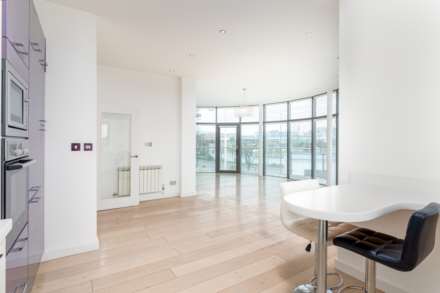 La Rue De Cararet, open viewing sat 19th  11-12 pm  1 harbour reach, Image 11