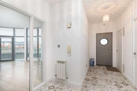 La Rue De Cararet, open viewing sat 19th  11-12 pm  1 harbour reach, Image 21