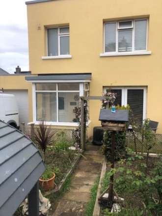 Bellozanne Road, St Helier On Top of the Hill with distance sea views from upper level light bright and airy SWF garden