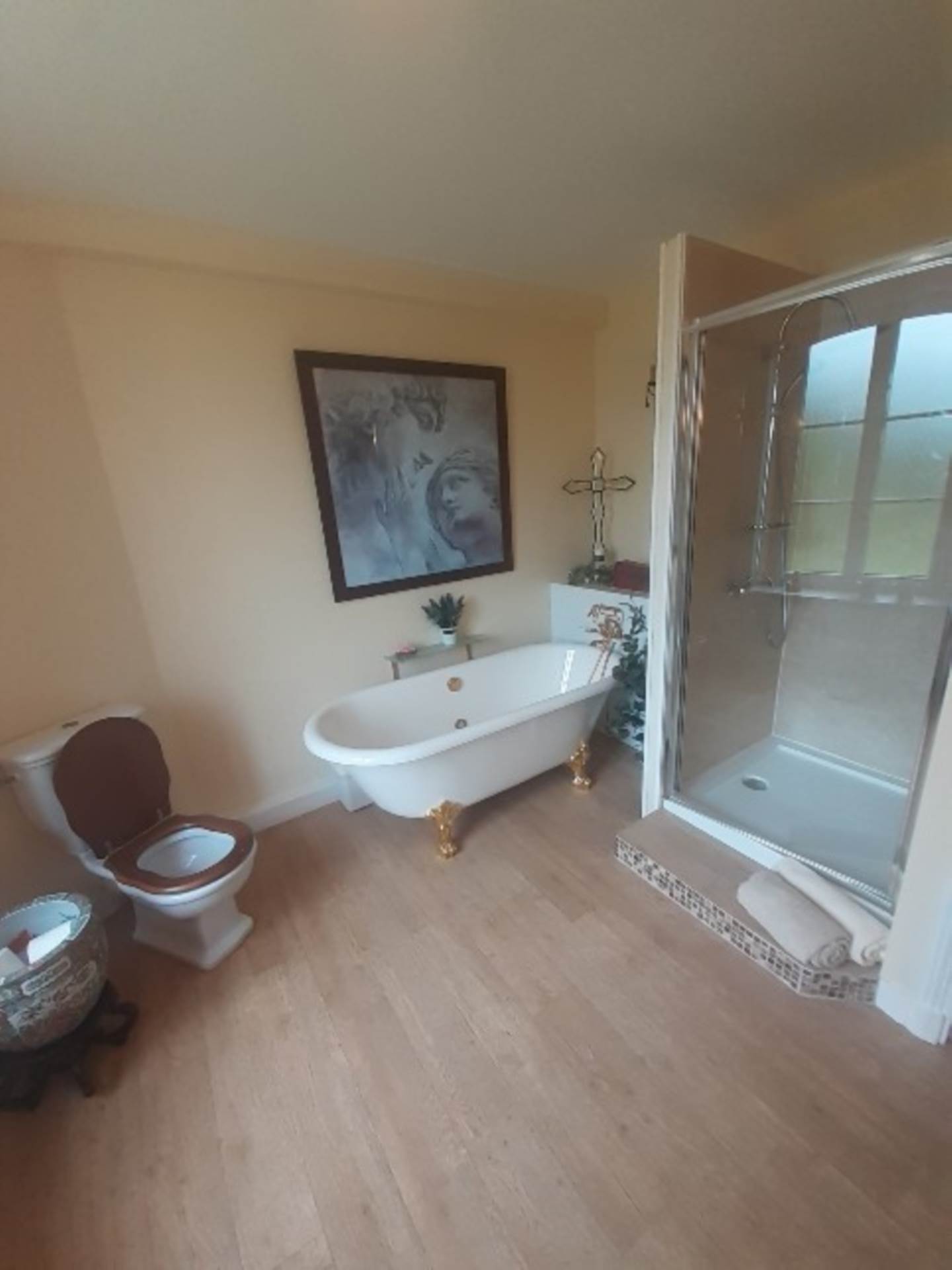 FULLY RENOVATED 4 STOREY, 5 BED 3 BATH STONE PROPERTY IN NORMANDY FRANCE - PERFECT FOR ALL THE FAMILY, Image 13