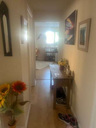 immaculate apartment self contained one double bedroom, bathroom separate kitchen, large lounge GREAT INVESTMENT, Image 5