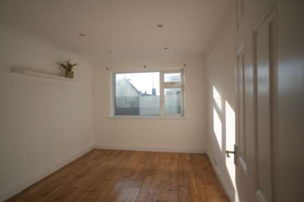St Saviour fantastic investment or first step on the ladder, Image 14